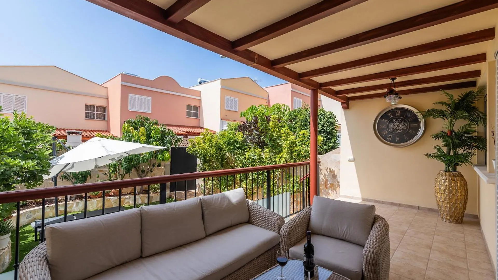 Comfortable 4-Bedroom Villa With Private Gardens Costa Adeje